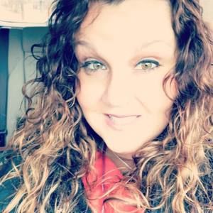 Meet your Posher, Corinne